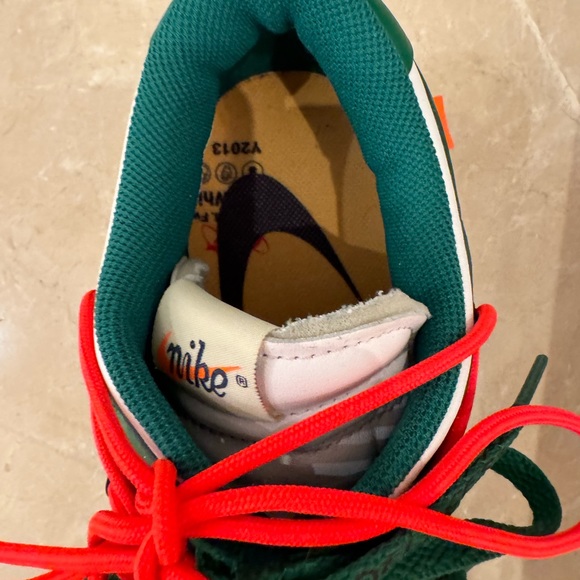 Nike Dunk Low Off-White Pine Green - Picture 5 of 16